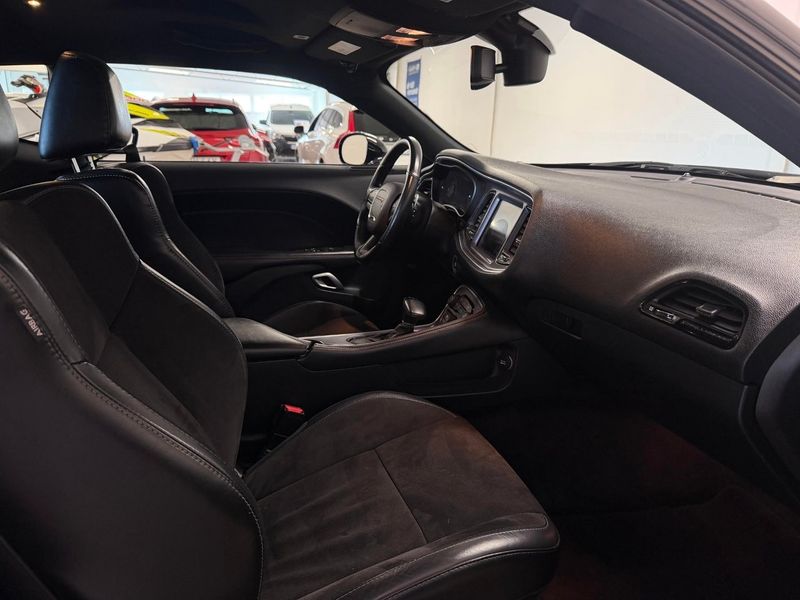 Dodge Challenger bild 7