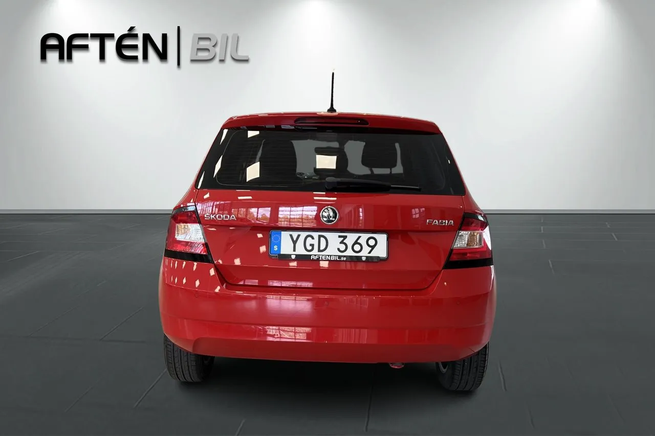 Vehicle image 8