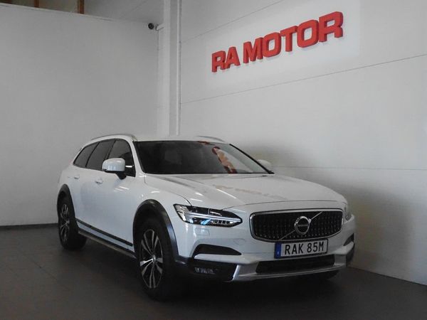 Volvo V90 Cross Country D4 AWD Geartronic Advanced SE II 190hk | Drag | VOC | - 2020