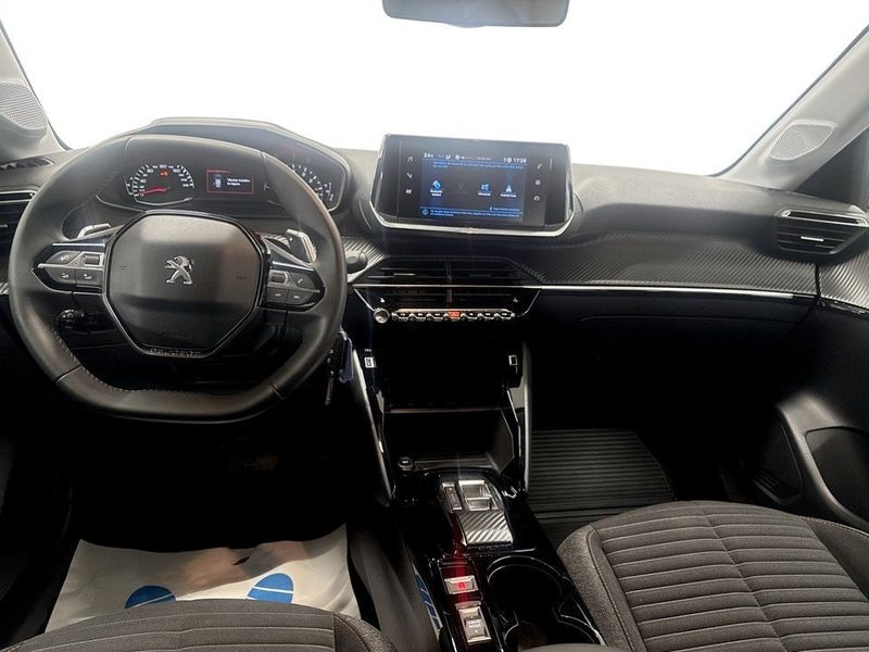 Peugeot 208 bild 6