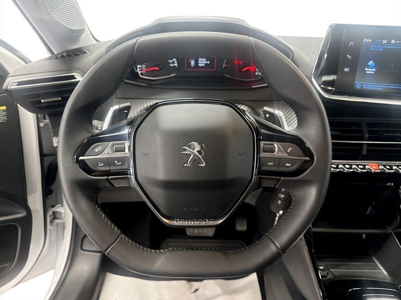Peugeot 208 bild 7