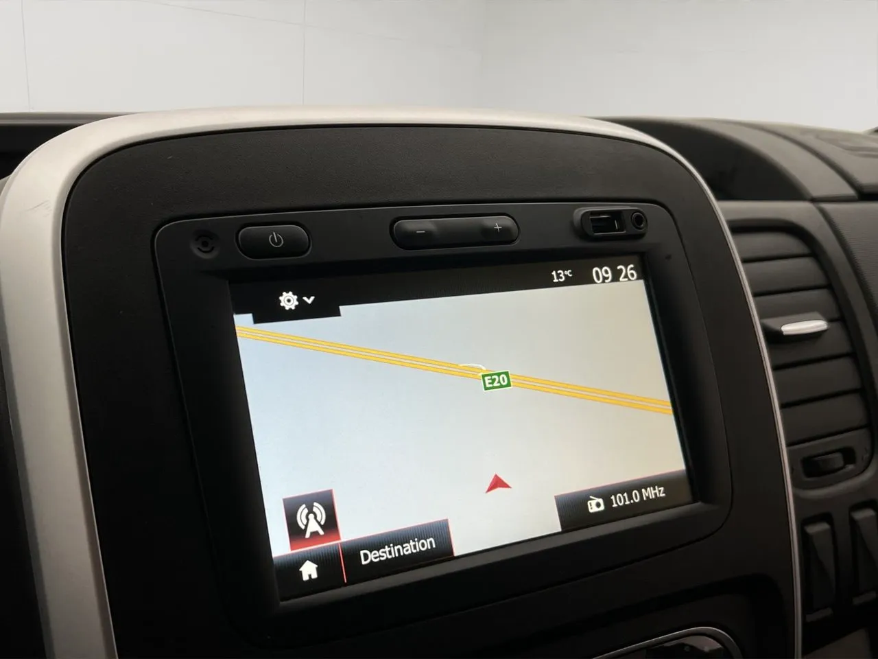 Vehicle image 21