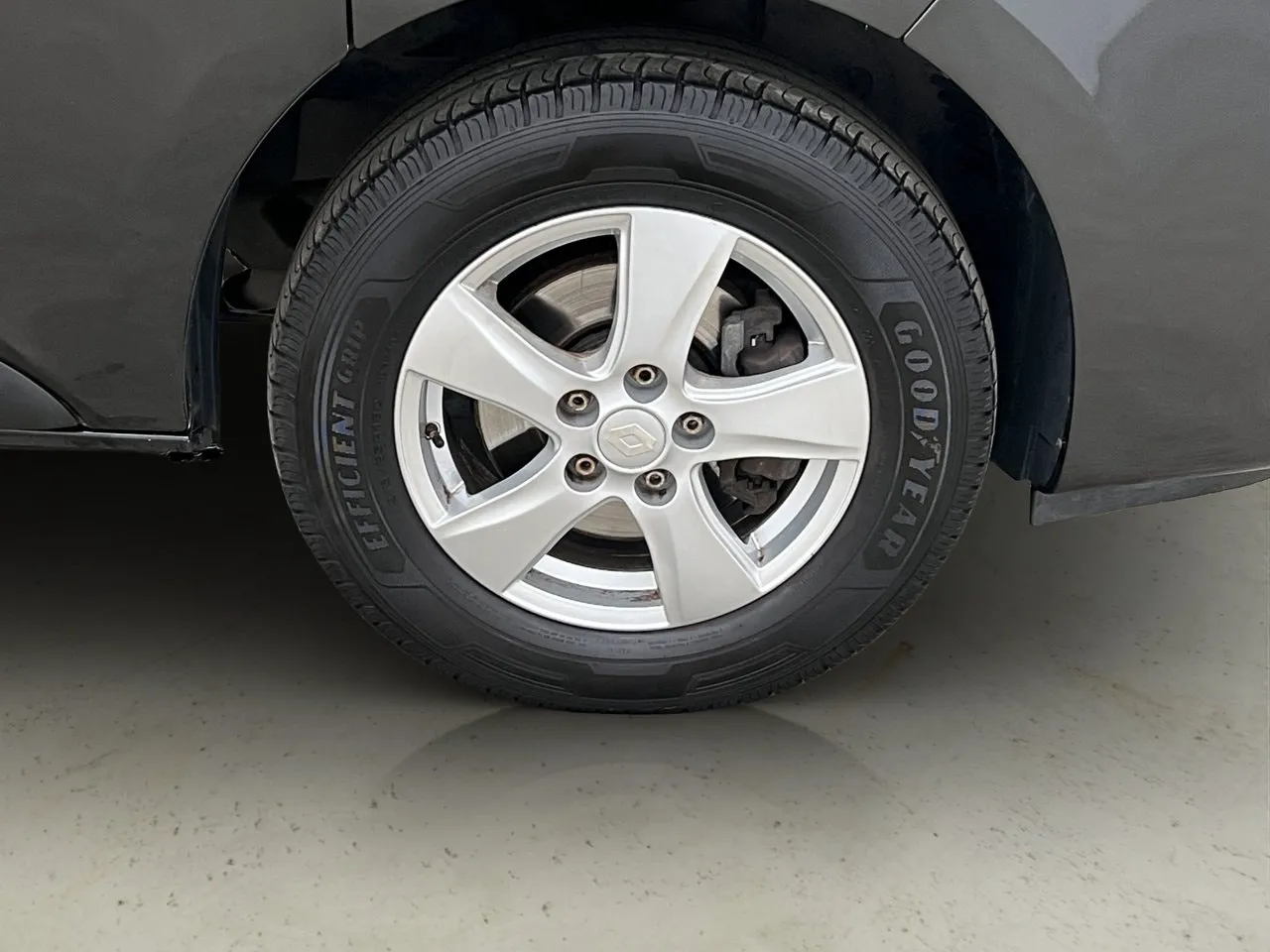 Vehicle image 31