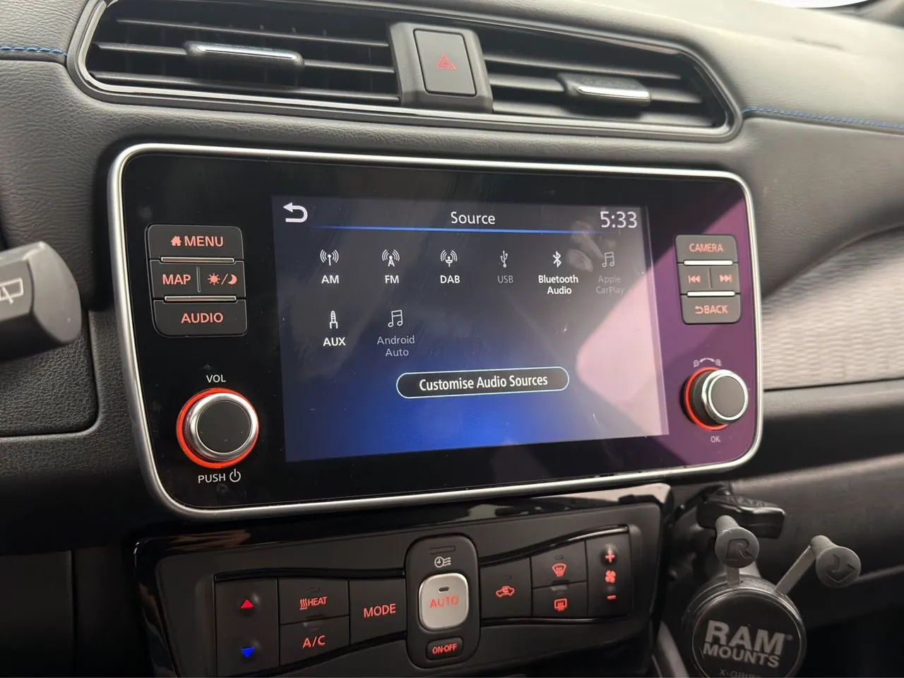 Vehicle image 30