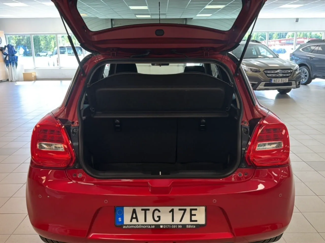 Vehicle image 8