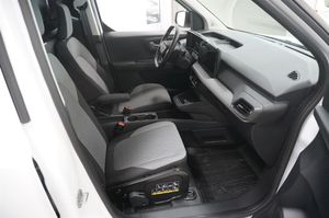 Ford Transit Courier bild 10