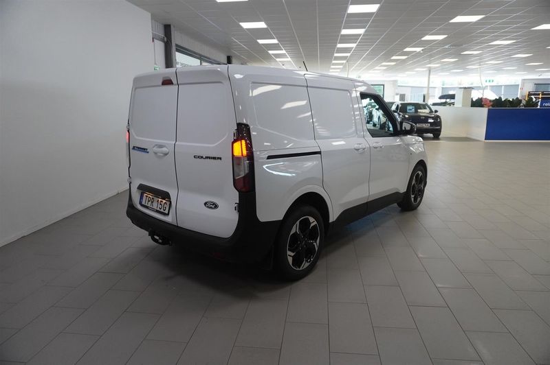 Ford Transit Courier bild 7