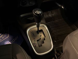 Toyota Yaris bild 16