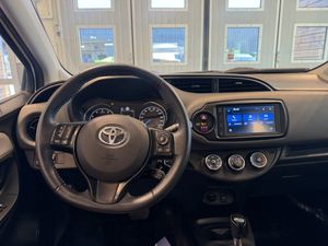 Toyota Yaris bild 8