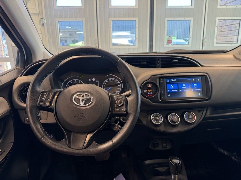 Toyota Yaris bild 8