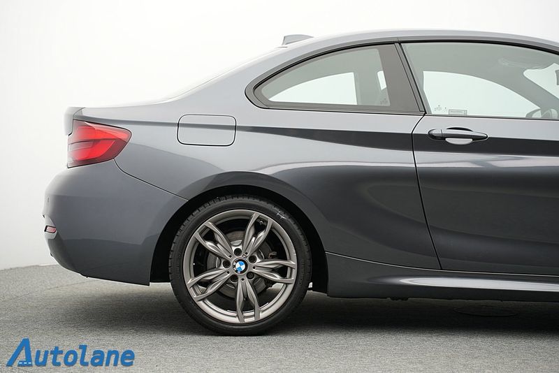 BMW 230 bild 14