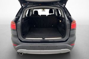 BMW X1 bild 8