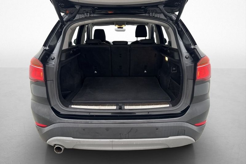BMW X1 bild 8