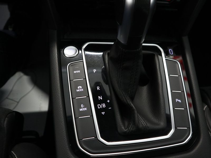 Volkswagen Passat bild 11