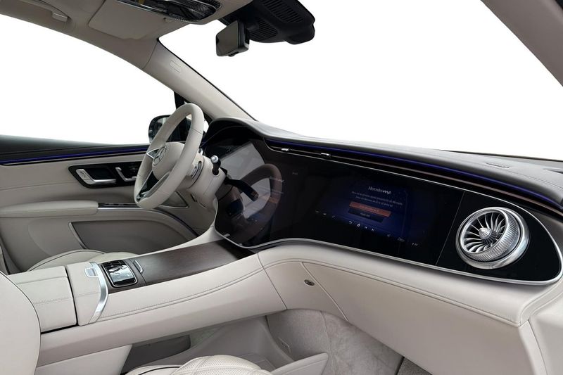Mercedes EQS450 SUV bild 8