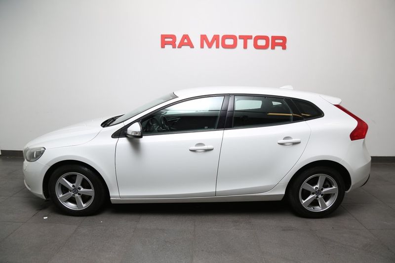 Volvo V40 bild 2