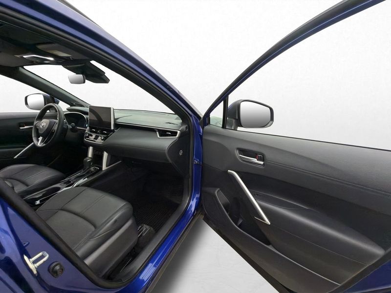 Toyota Corolla Cross bild 31