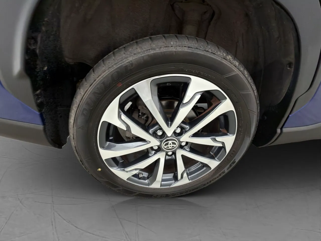 Vehicle image 37
