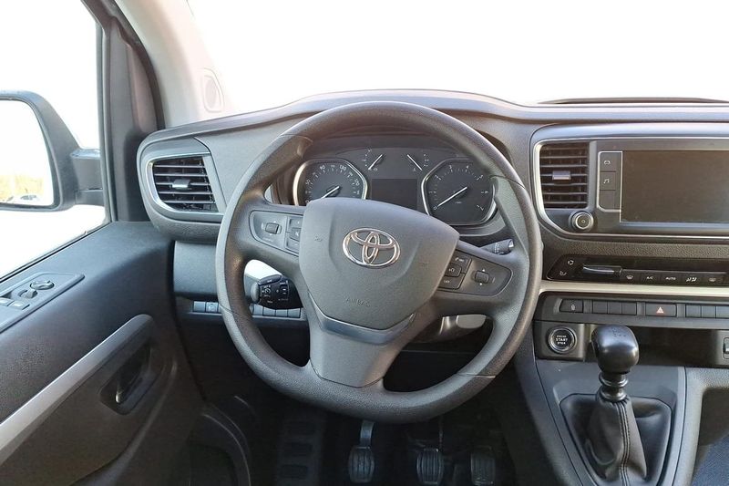 Toyota Proace bild 10