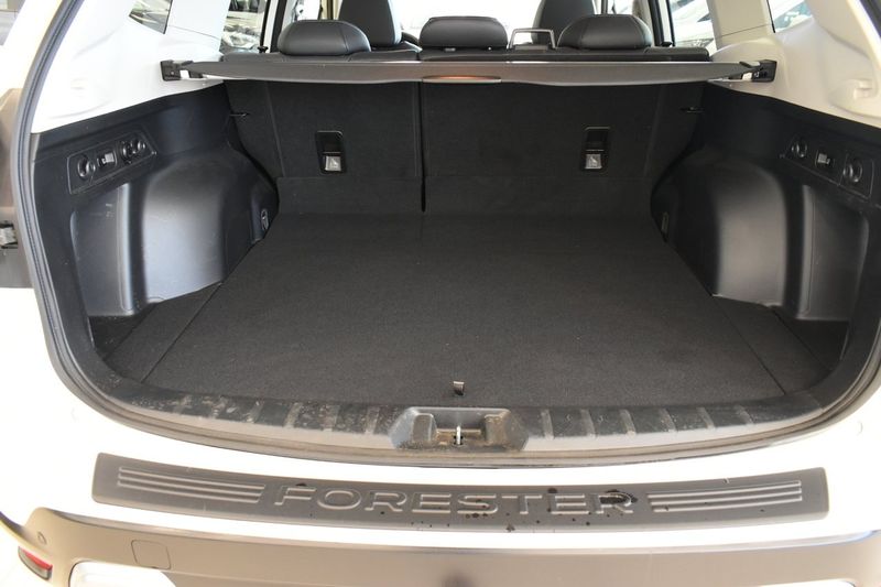 Subaru Forester bild 9