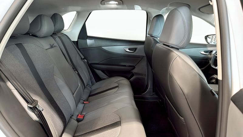 MG S5 EV bild 5