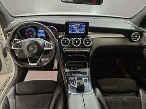 Mercedes GLC220 bild 9