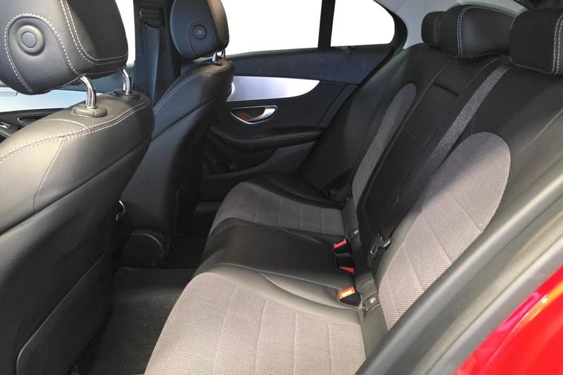 Mercedes C200 bild 9