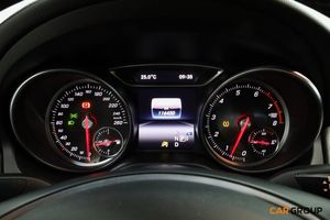 Mercedes CLA220 bild 16