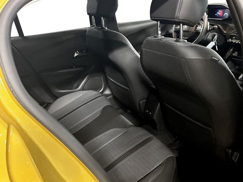 Peugeot 208 bild 15