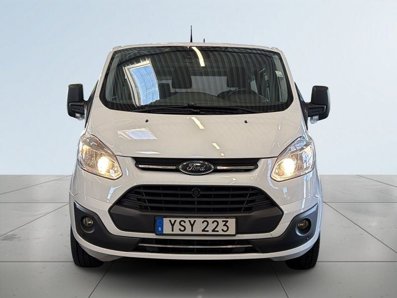 Ford Tourneo Custom bild 2
