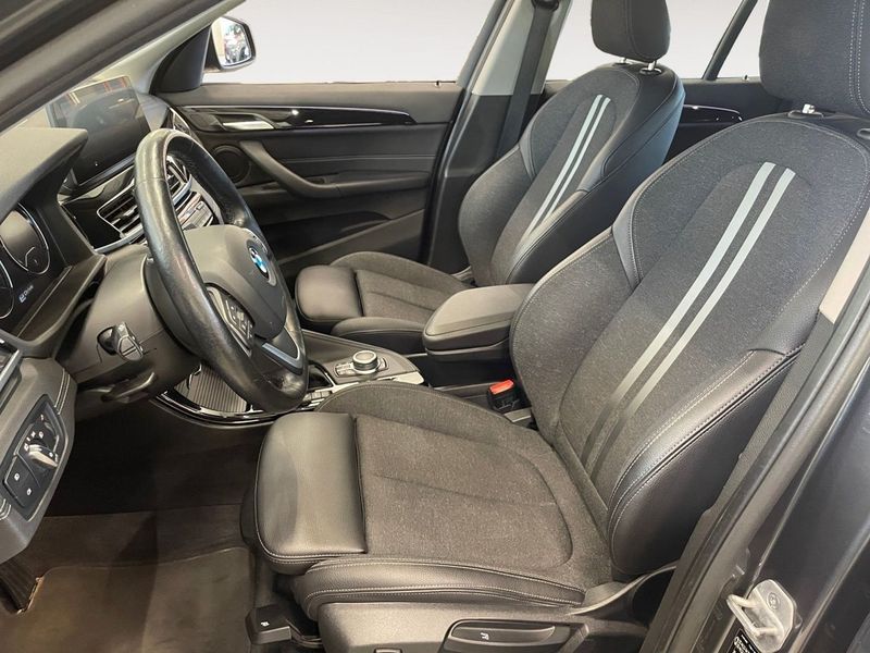 BMW X1 bild 10