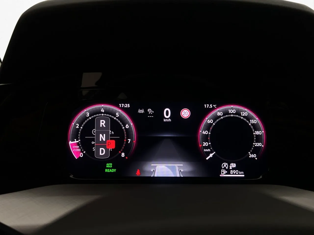 Vehicle image 17