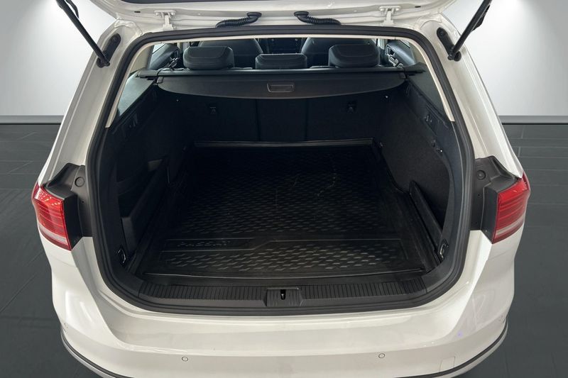Volkswagen Passat bild 17