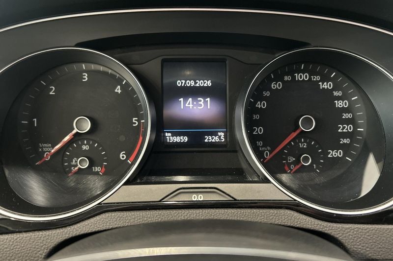 Volkswagen Passat bild 26