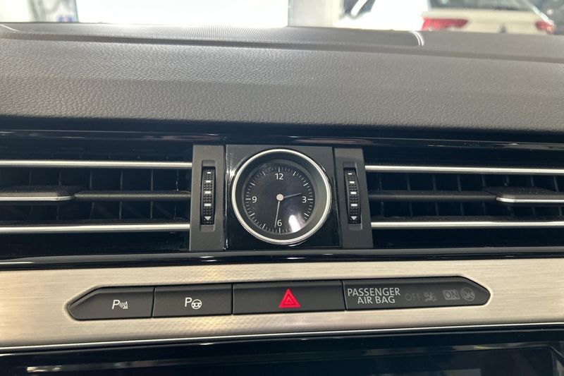 Volkswagen Passat bild 29