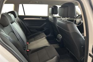 Volkswagen Passat bild 15