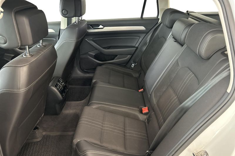 Volkswagen Passat bild 16