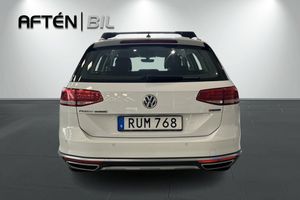 Volkswagen Passat bild 9
