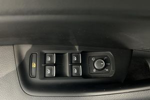 Volkswagen Passat bild 24