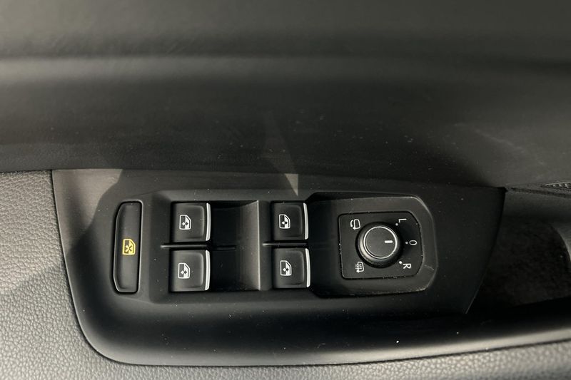Volkswagen Passat bild 24