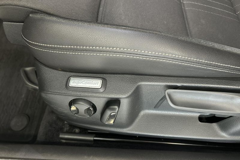 Volkswagen Passat bild 22