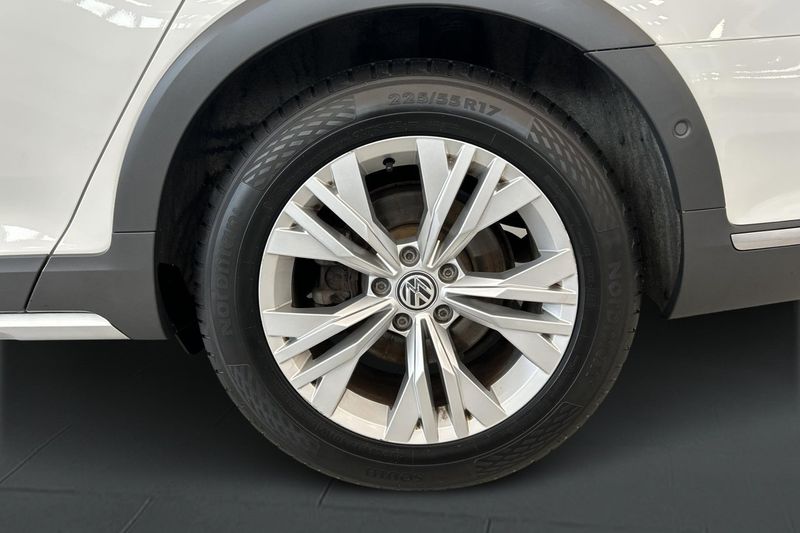 Volkswagen Passat bild 21
