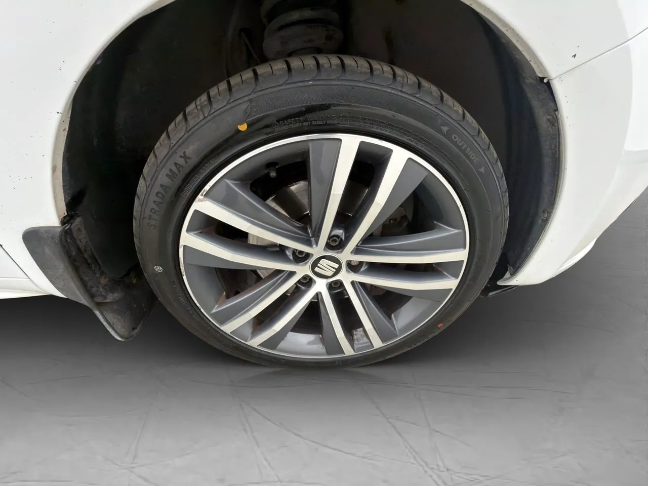 Vehicle image 31