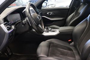 BMW 320 bild 9
