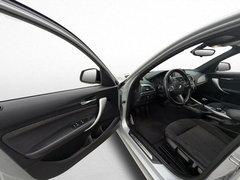 BMW 118 bild 8