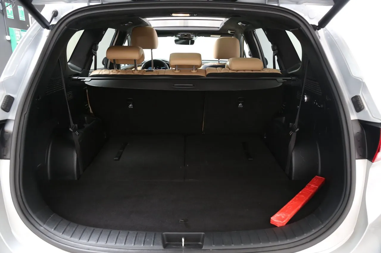 Vehicle image 31