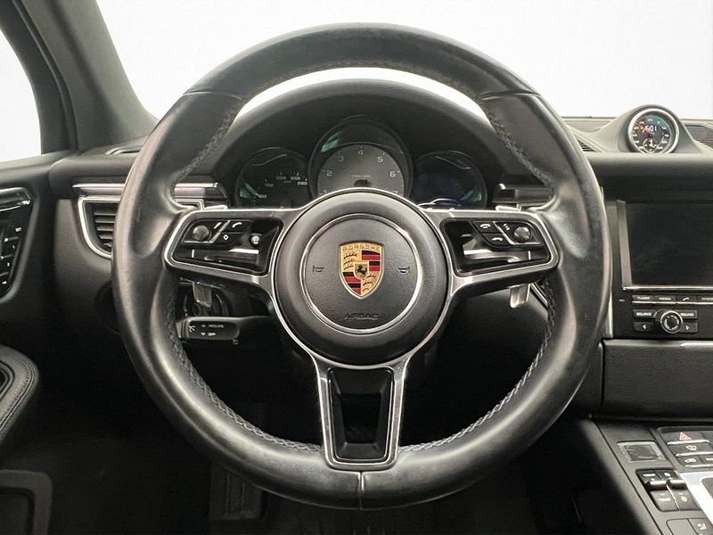 Porsche Macan bild 18
