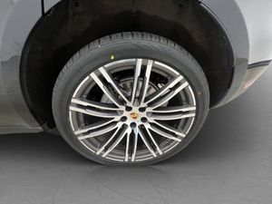 Porsche Macan bild 33