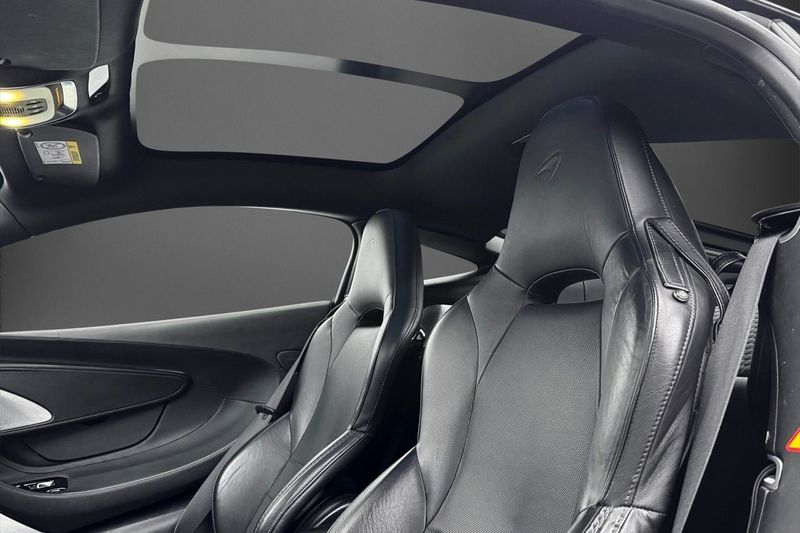 McLaren GT bild 10