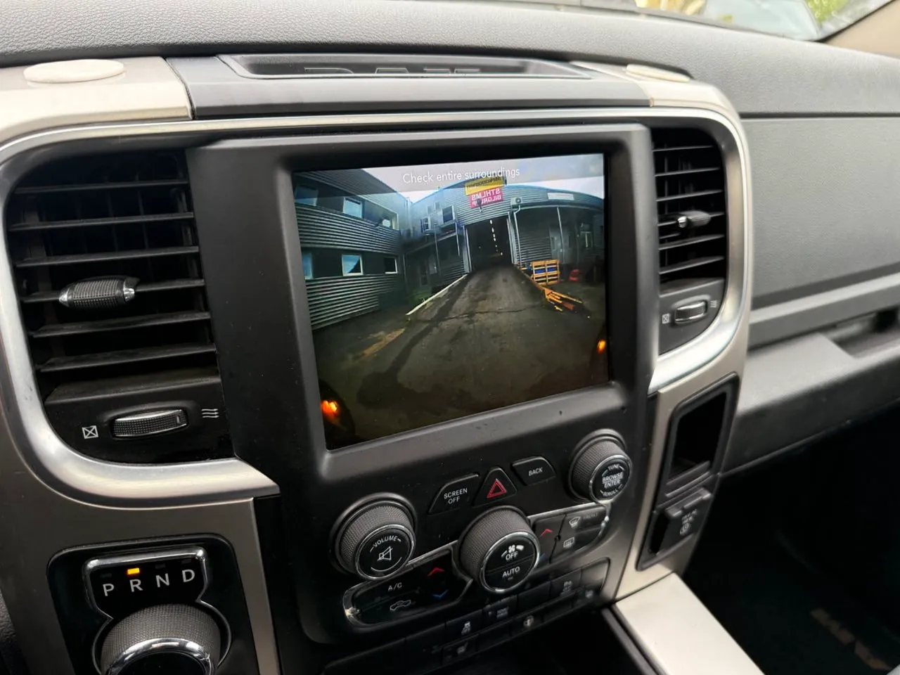 Vehicle image 13